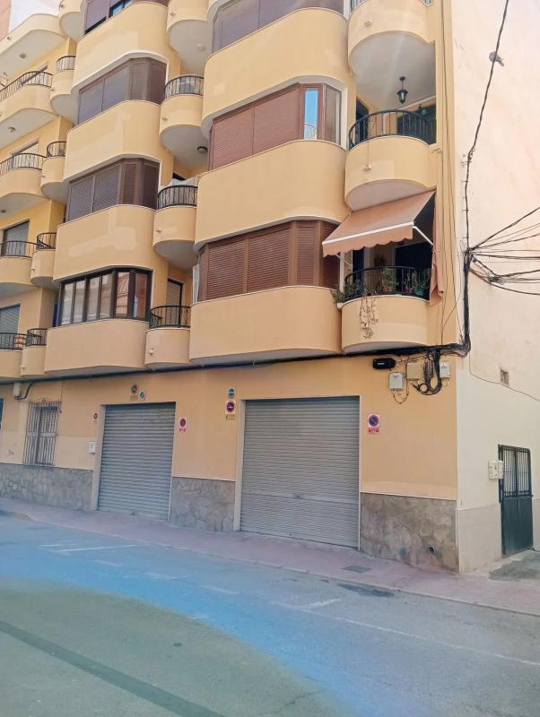 Propiedades en venta y alquiler en España photo 5