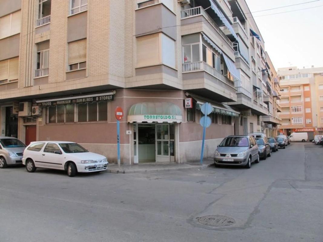 Propiedades en venta y alquiler en España photo 2