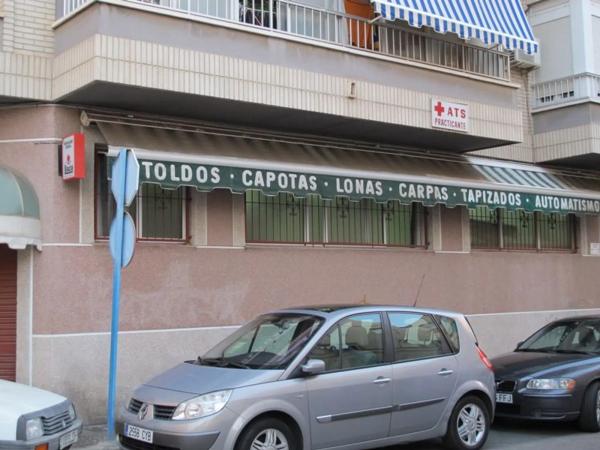 Local en calle la Calera, 8 photo 4