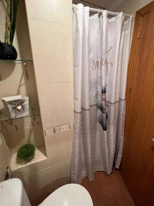 Propiedades en venta y alquiler en España photo 2