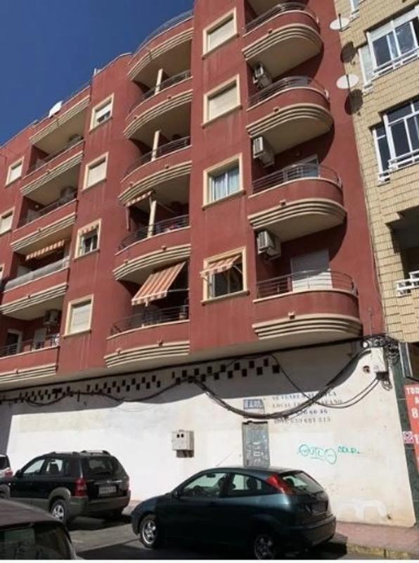 Propiedades en venta y alquiler en España photo 1