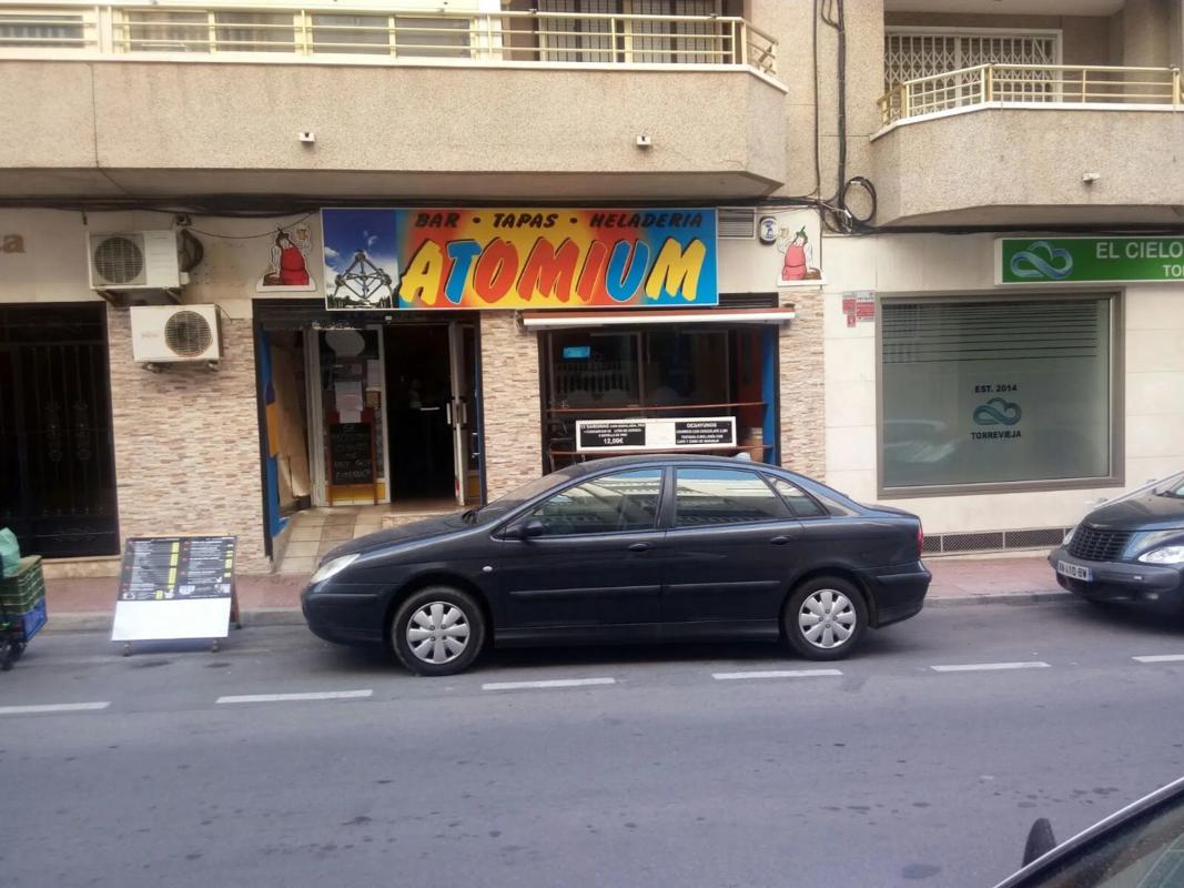 Propiedades en venta y alquiler en España photo 1