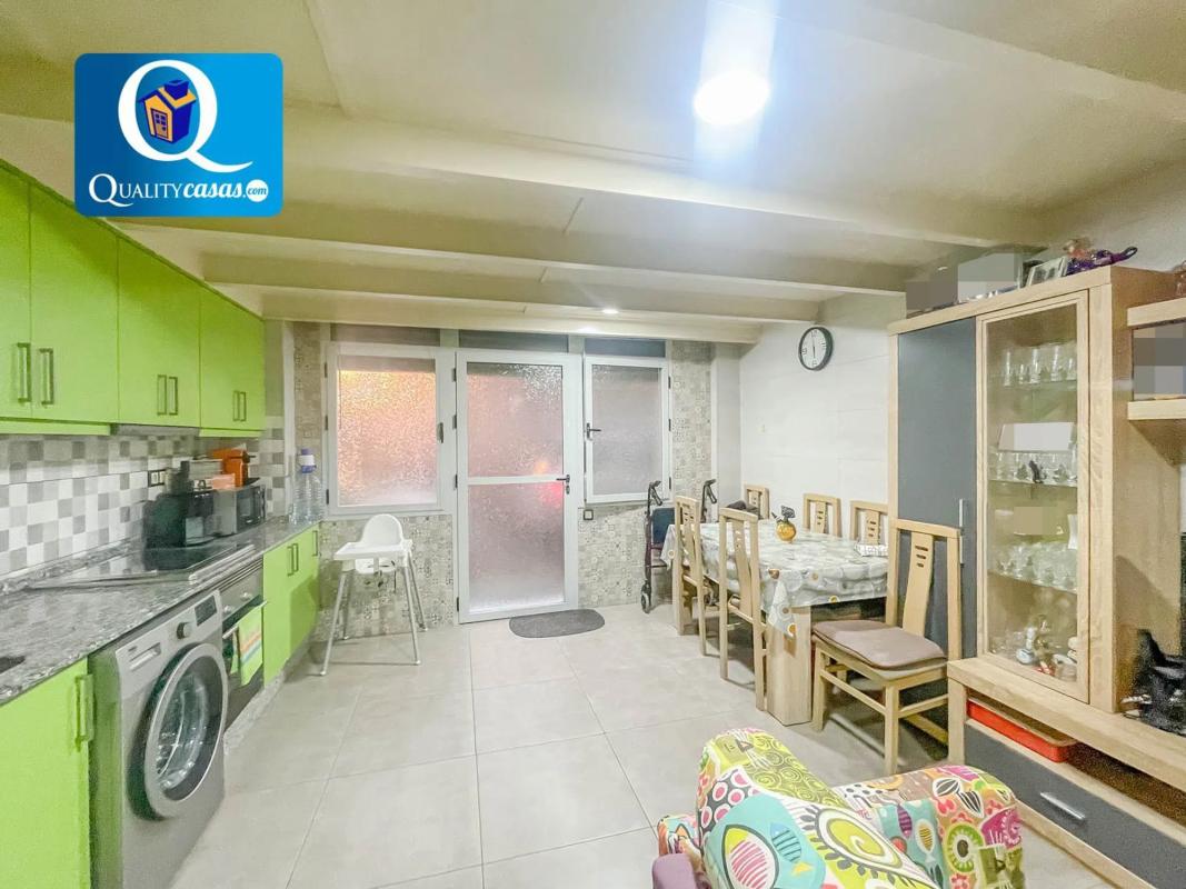 Properties for sale and rent in Spain photo 4