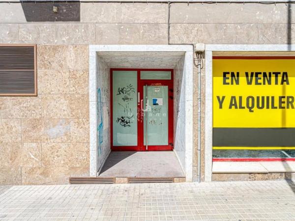 Local en calle del Capità Antoni Mena photo 4