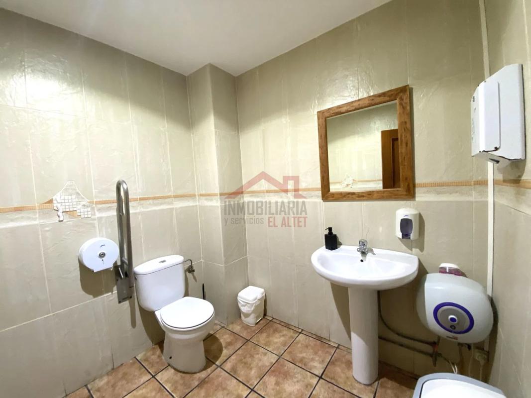 Propiedades en venta y alquiler en España photo 2