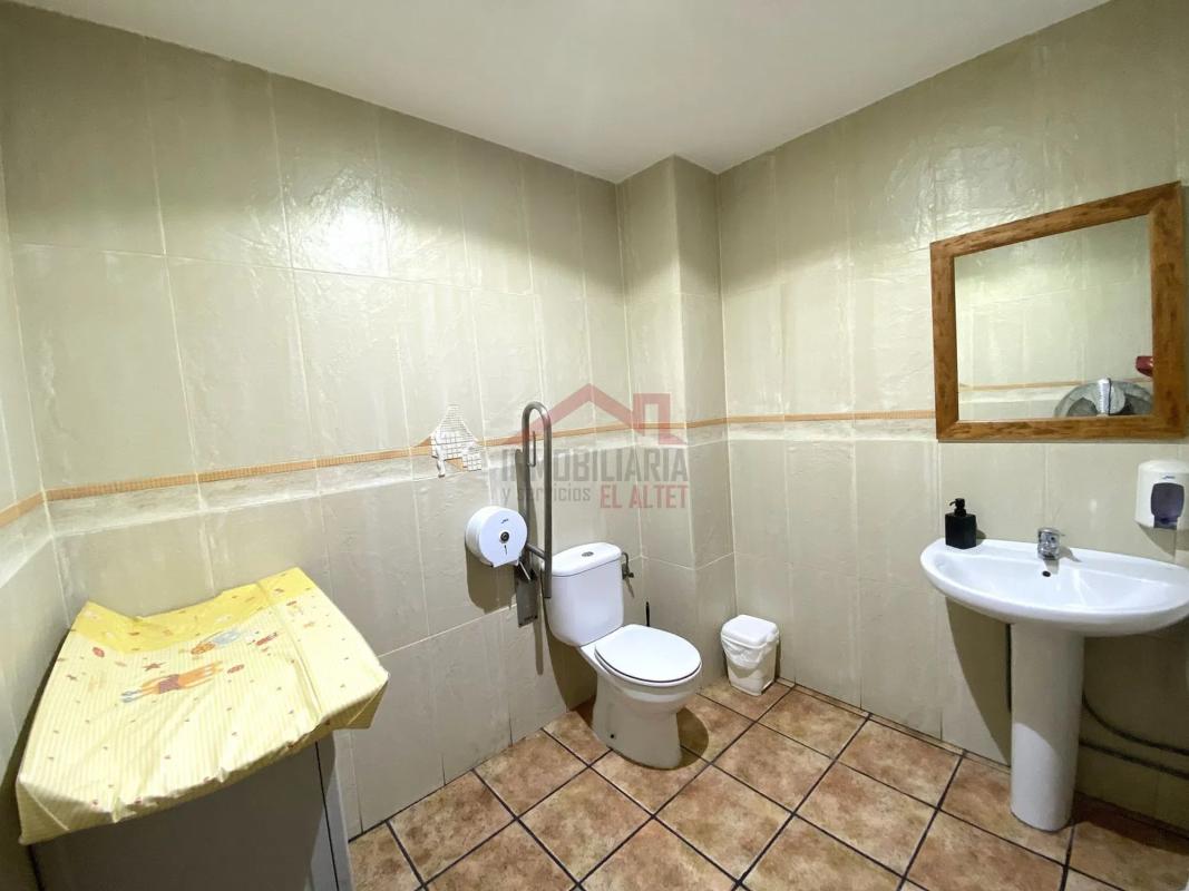 Propiedades en venta y alquiler en España photo 3
