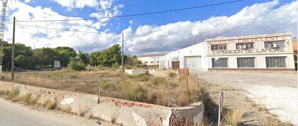 Nave en carretera Nacional N-340 photo 2
