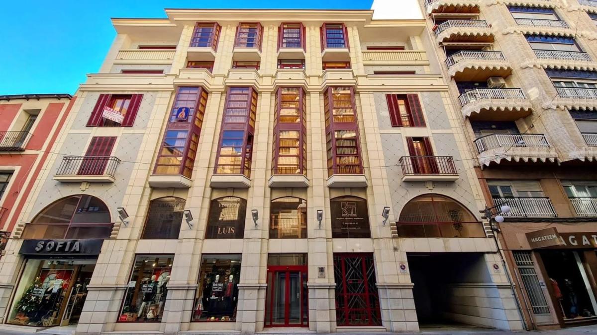 Properties for sale and rent in Spain photo 3