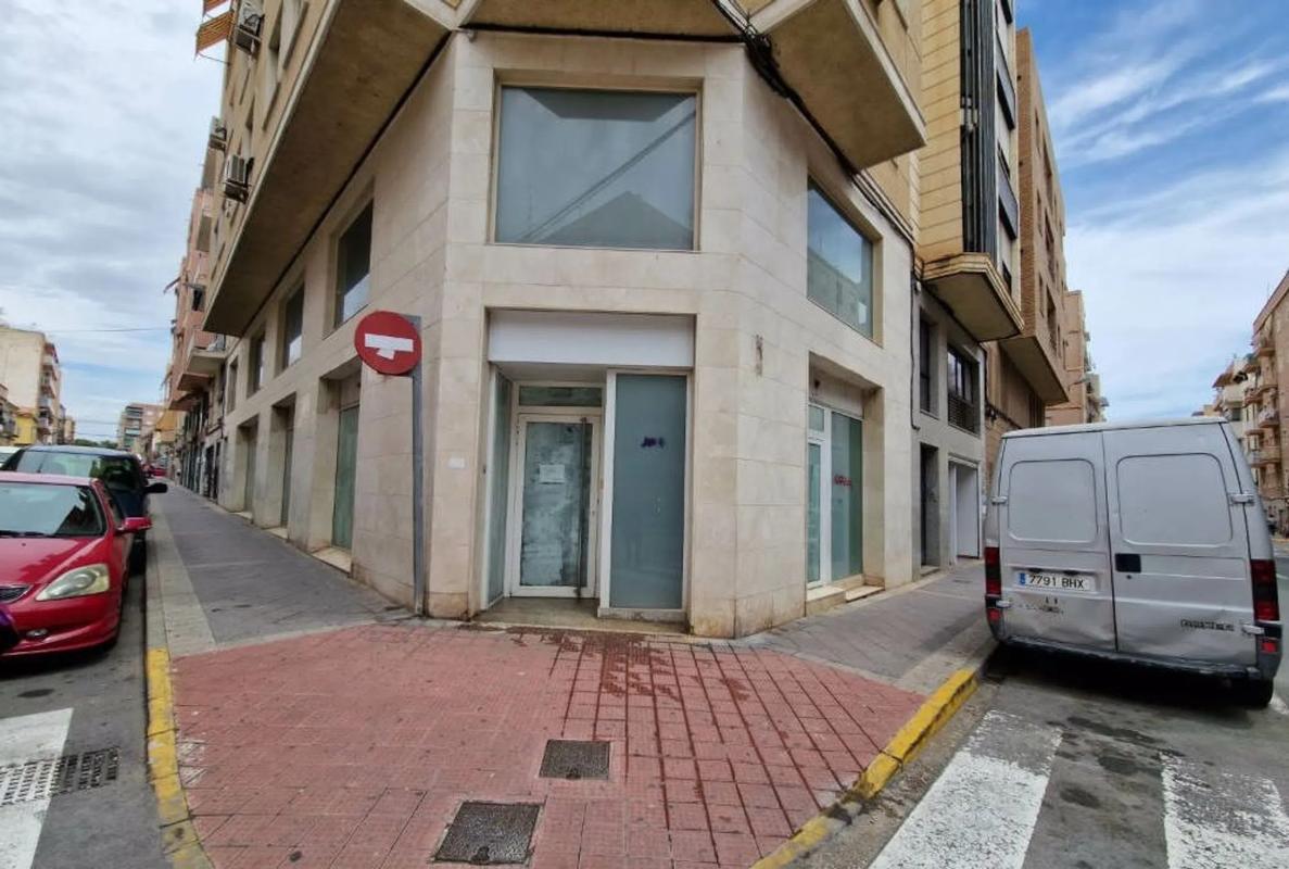 Propiedades en venta y alquiler en España photo 1
