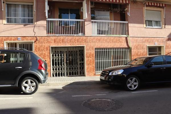 Local o nave en calle de Sant Antoni thumbnail 1