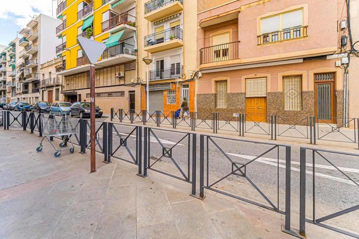 Propiedades en venta y alquiler en España photo 2