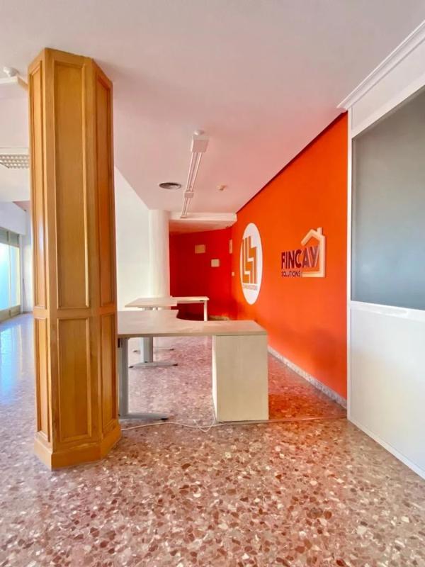 Недвижимость на продажу и в аренду в Испании photo 1