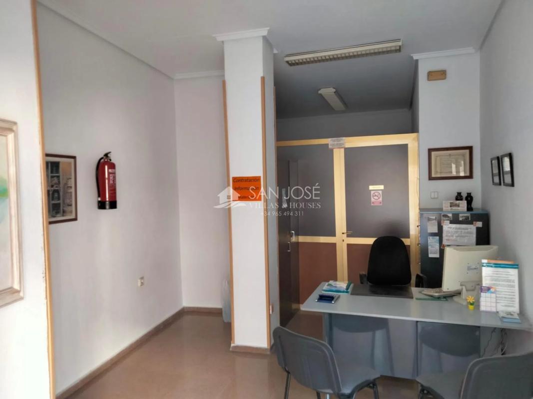 Недвижимость на продажу и в аренду в Испании photo 2