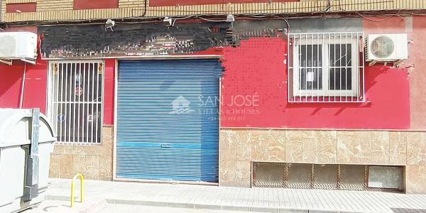 Local en Crevillente photo 4