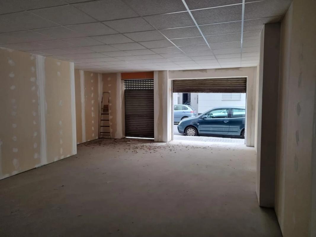 Properties for sale and rent in Spain photo 2