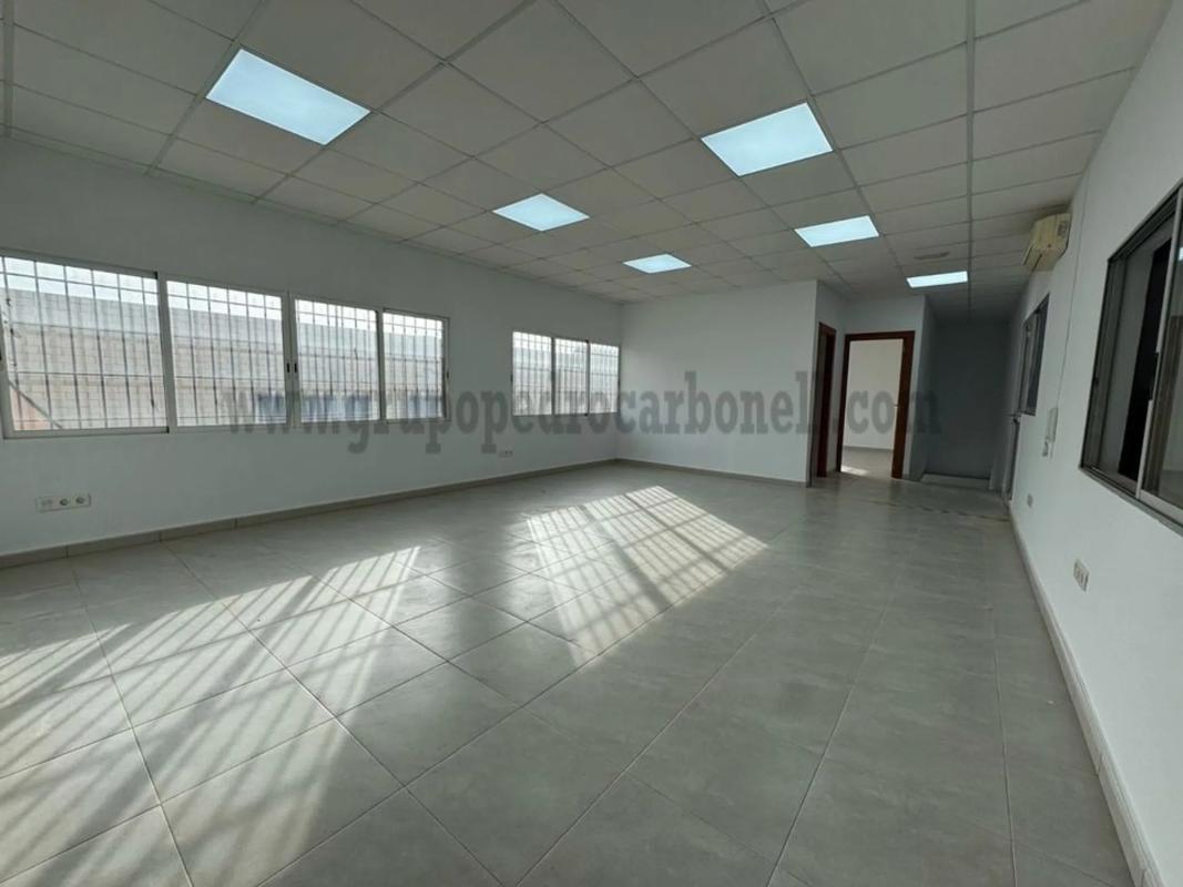 Недвижимость на продажу и в аренду в Испании photo 2