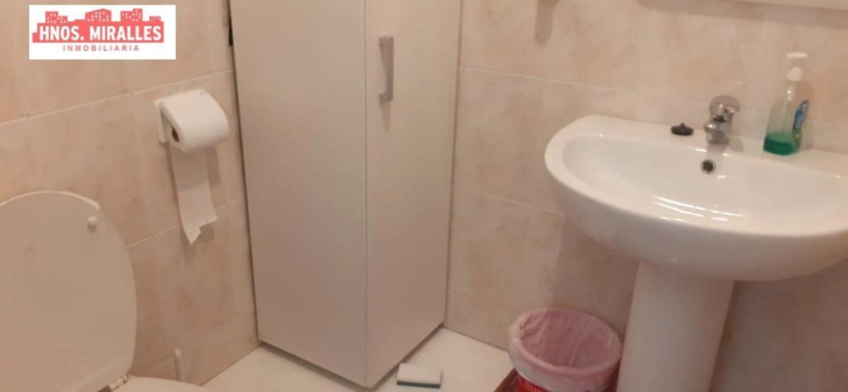 Propiedades en venta y alquiler en España photo 2