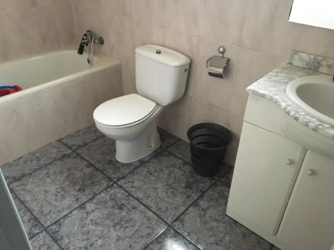 Propiedades en venta y alquiler en España photo 2