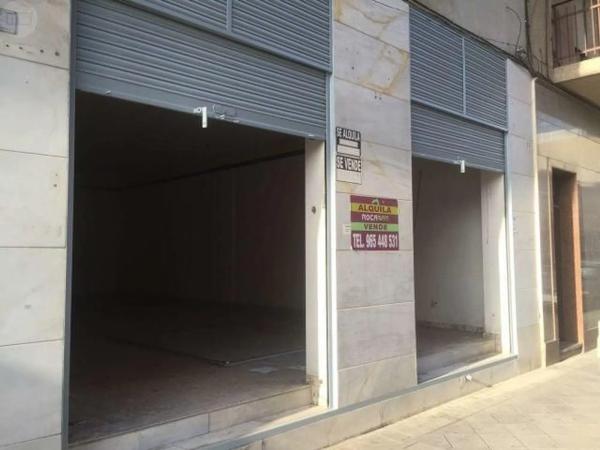 Local en calle Patricio Ruiz Gómez, 68 thumbnail 1