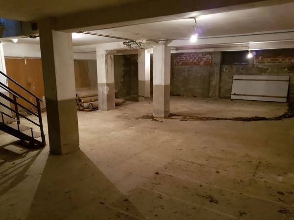 Local en avenida de València, 59 thumbnail 1