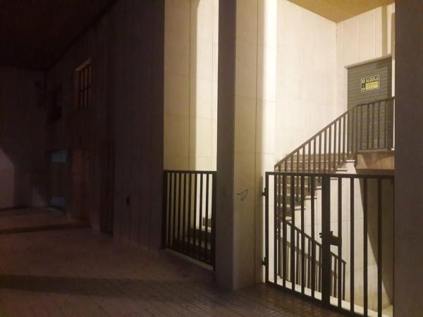 Local en avenida del País Valencià, 87 thumbnail 1