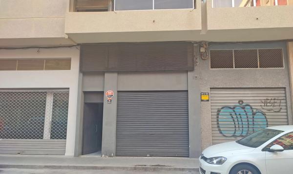 Local en calle del Arzobispo Loaces photo 4