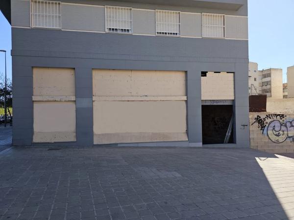 Local en avenida Jaime i photo 1