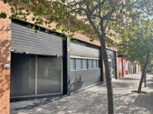 Local en calle Llinares photo 1