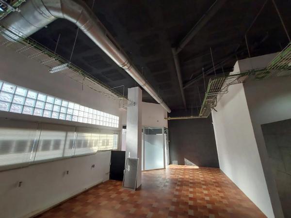 Local en calle Llinares photo 4