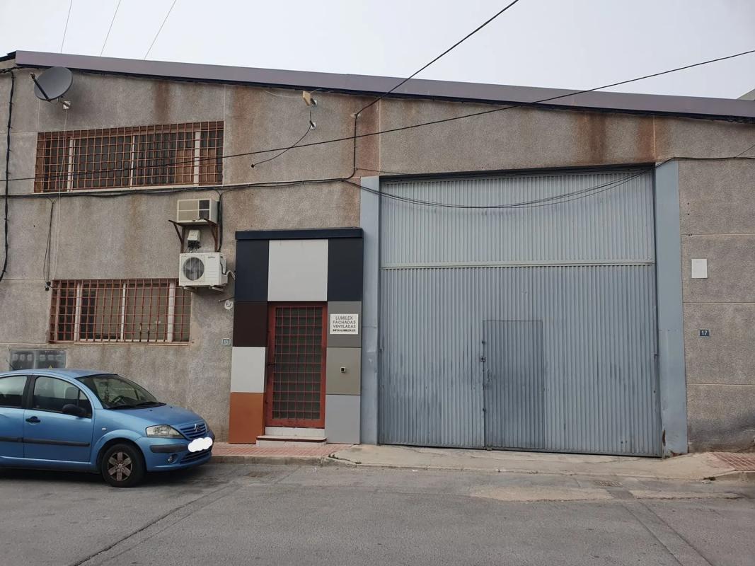 Propiedades en venta y alquiler en España photo 1