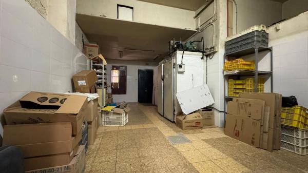 Local en calle Josep Maria Py thumbnail 1