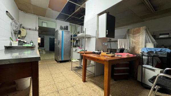 Local en calle Josep Maria Py photo 4
