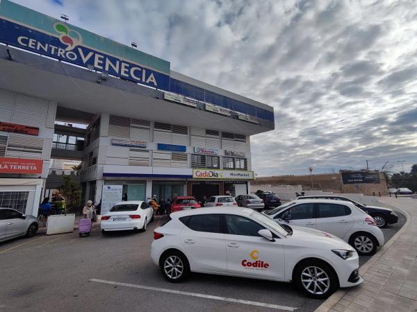 Local en rentabilidad en avenida de la Costa Blanca thumbnail 1