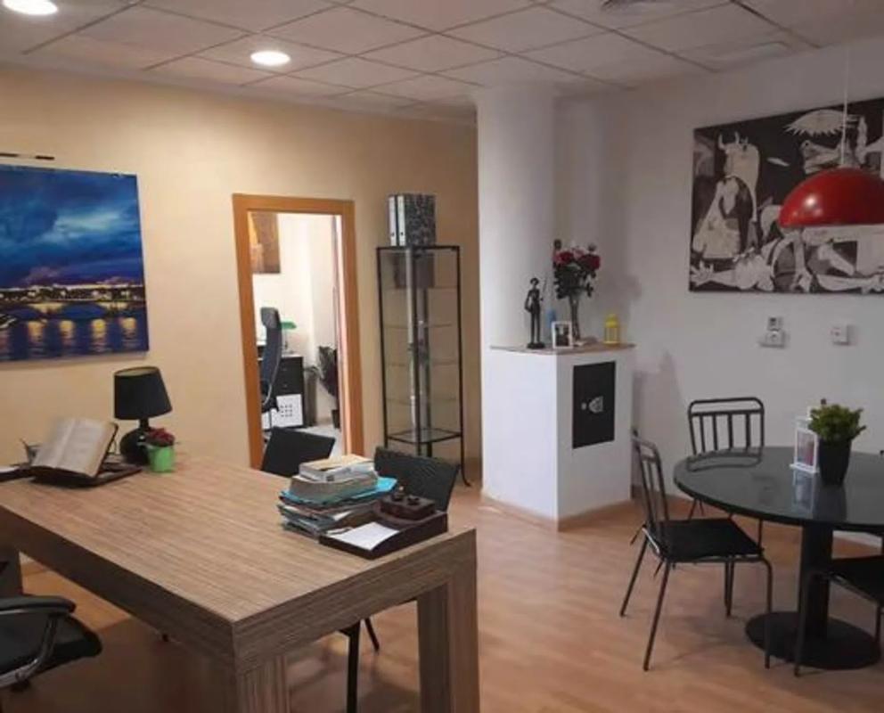 Недвижимость на продажу и в аренду в Испании photo 4