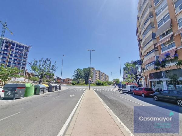 Local en Barrio Paus photo 2