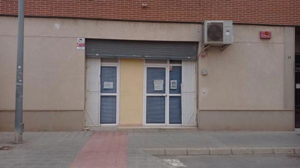 Local en Castelar photo 1