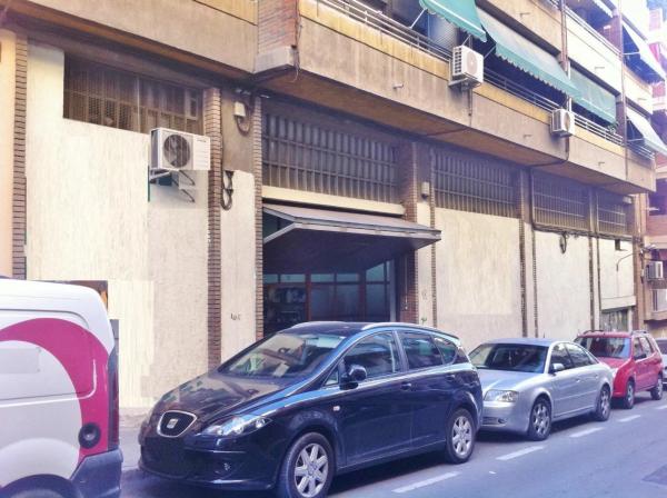 Local en Barrio Campoamor thumbnail 2