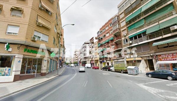 Local en Barrio Campoamor thumbnail 2