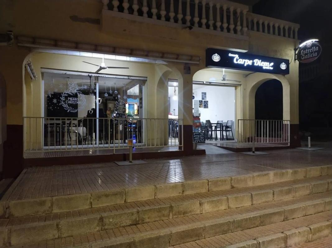Propiedades en venta y alquiler en España photo 1