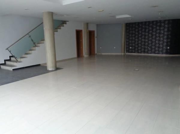Local o nave en calle de Rafael Altamira photo 2