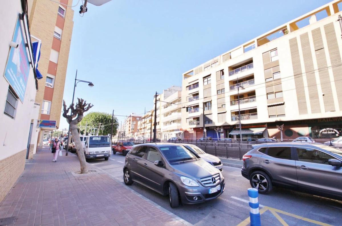 Propiedades en venta y alquiler en España photo 4