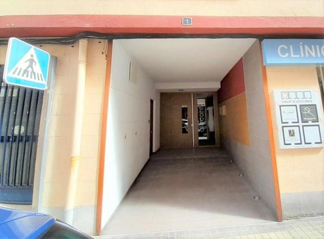Propiedades en venta y alquiler en España photo 3