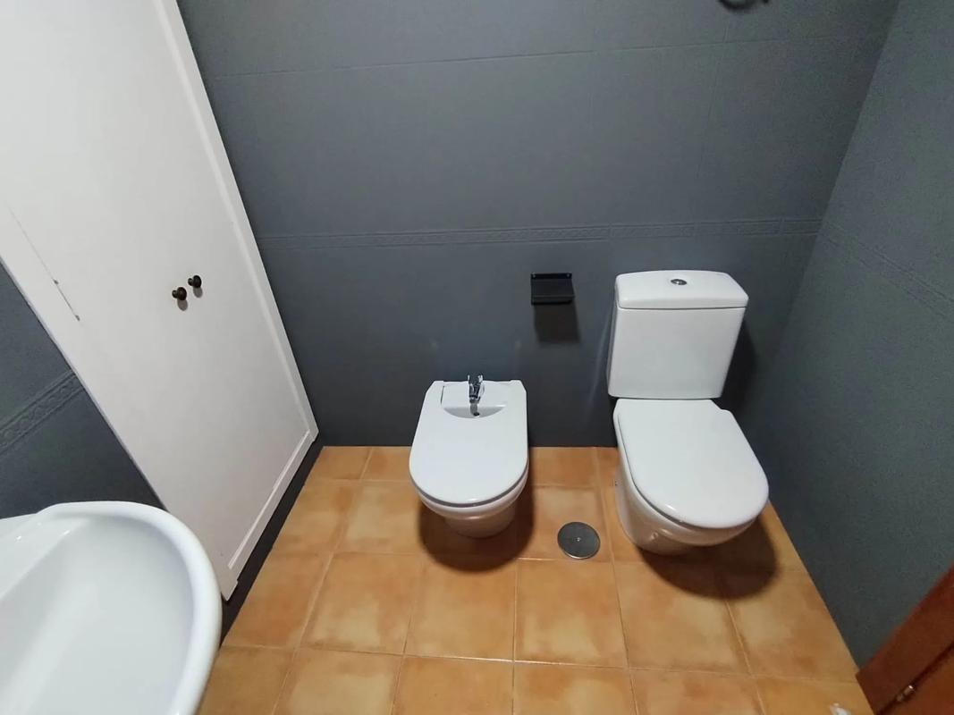 Properties for sale and rent in Spain photo 2