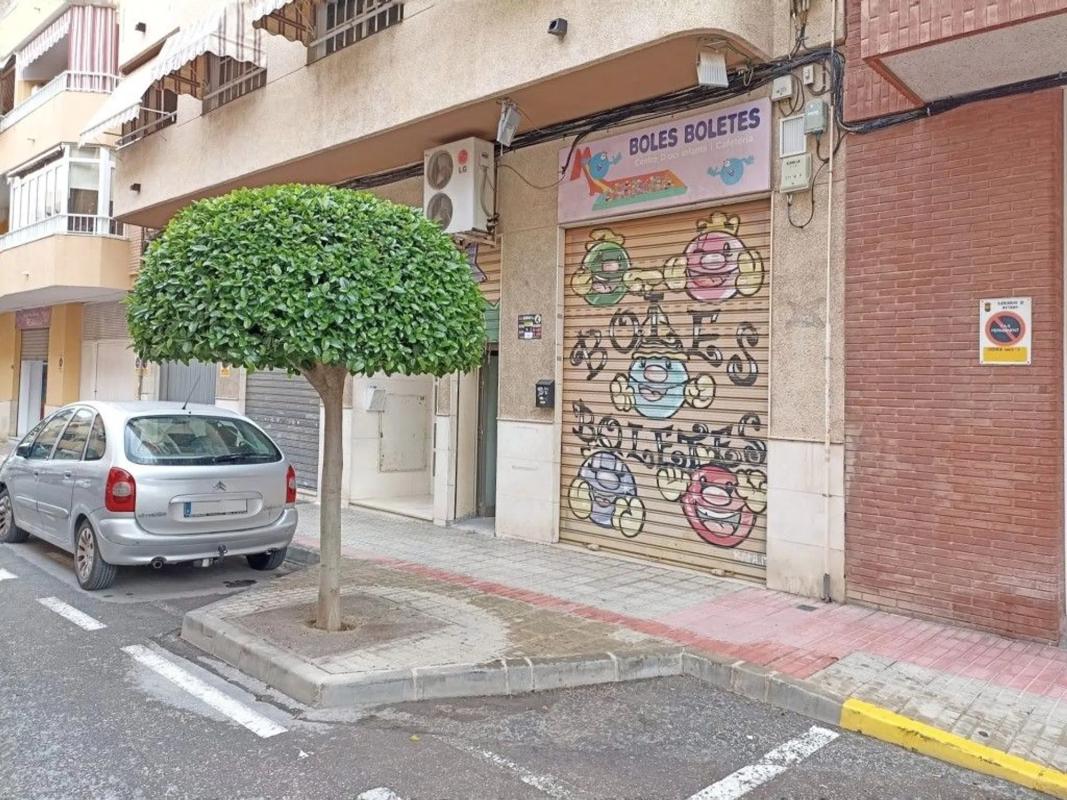 Properties for sale and rent in Spain photo 4