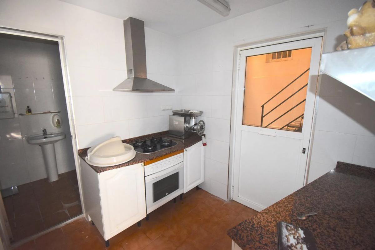 Properties for sale and rent in Spain photo 2