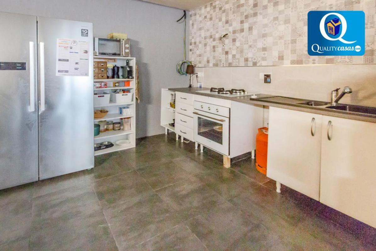 Propiedades en venta y alquiler en España photo 2