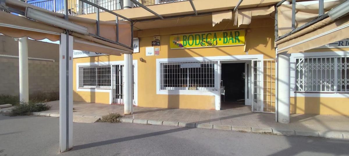 Propiedades en venta y alquiler en España photo 2
