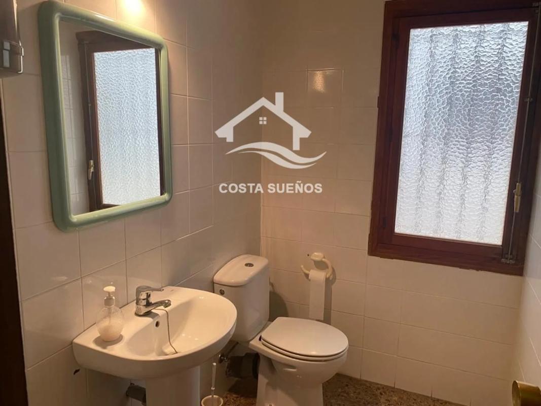 Недвижимость на продажу и в аренду в Испании photo 3