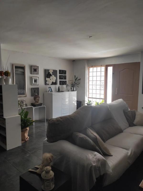 Properties for sale and rent in Spain photo 2