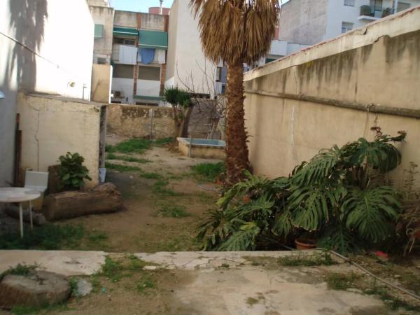 Local en calle Jaume i photo 1